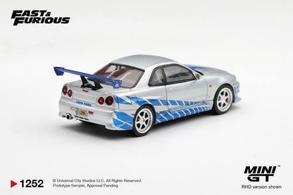Mini GT Fast And Furious Skyline R34