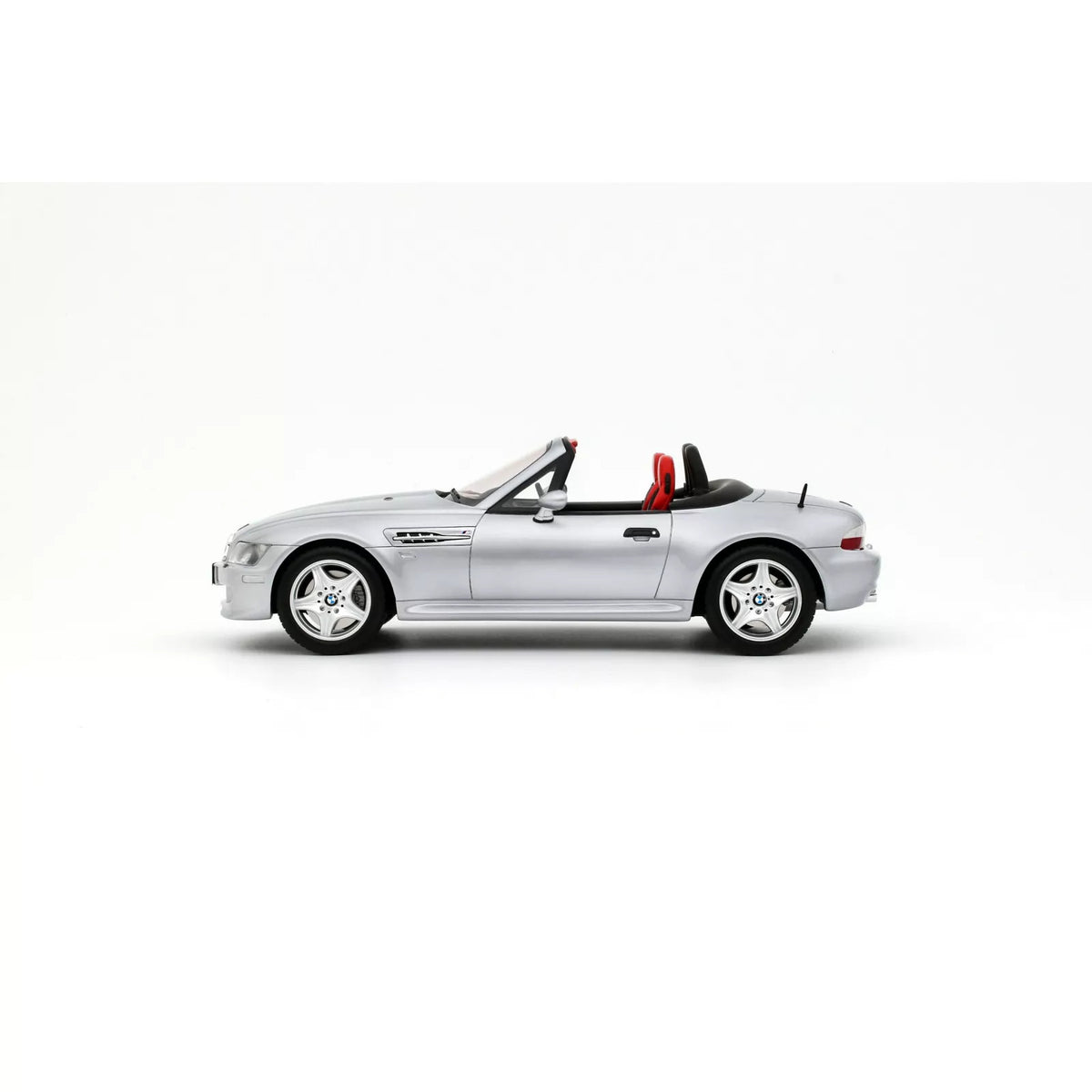 Ottomobile 1:18 BMW Z3 M Cabriolet Resin series