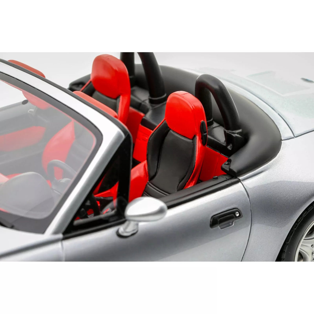 Ottomobile 1:18 BMW Z3 M Cabriolet Resin series